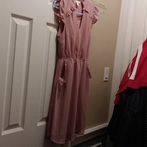 Pink sleeveless multi detailed two pockets